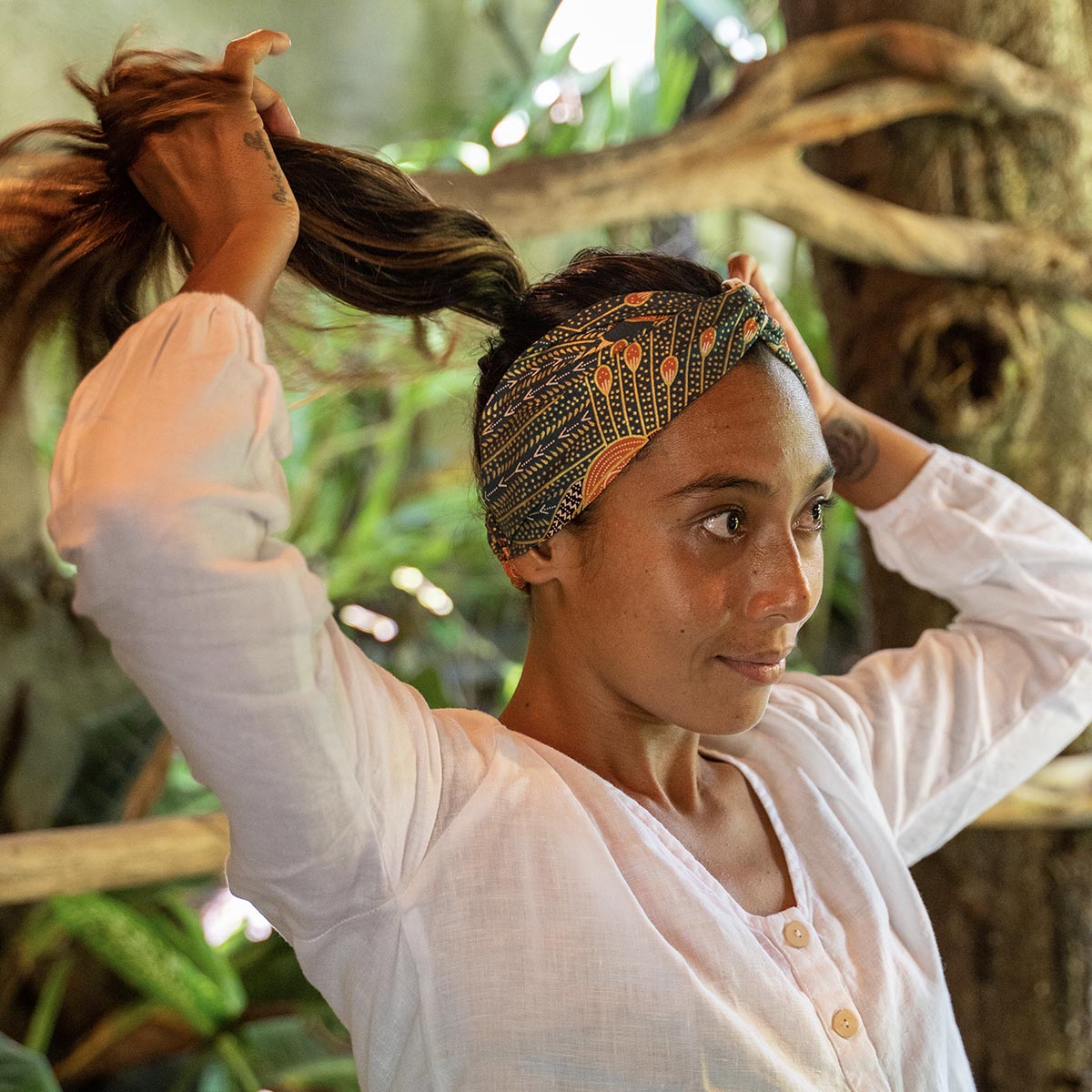 Bali-Printed Knot Hairband