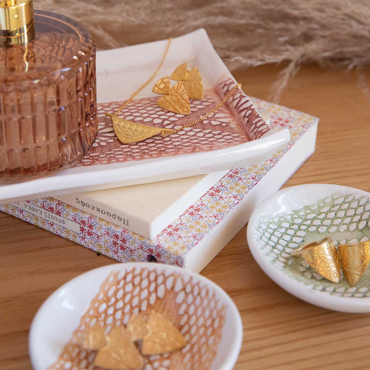 [Buy 1 Free 1] Ceramic Tray